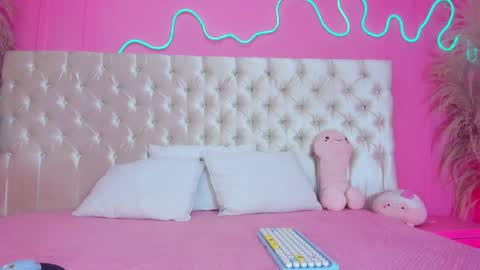 Julieta  online show from 03-30-26, 11:44