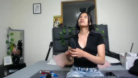 Snapshot of julieta_parker7 chatting on 04-04-26, 11:57 Julieta online show from 04-04-26, 11:57