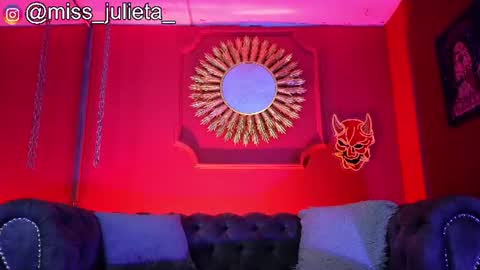 Snapshot of julieta_russell chatting on 07-09-26, 11:47 Julieta online show from 07-09-26, 11:47