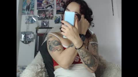 Julieta Jaguar online show from 03-16-26, 12:42