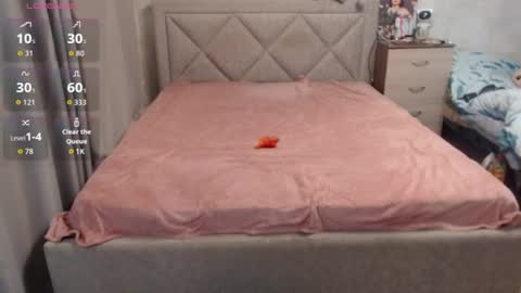 Snapshot of julietkalen chatting on 07-18-26, 06:17 Julietkitty online show from 07-18-26, 06:17