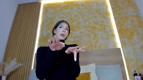 Julieta online show from 03-23-26, 11:25