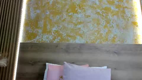 Snapshot of julietta_pink chatting on 07-08-26, 12:09 Julieta online show from 07-08-26, 12:09