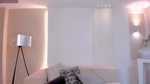 Snapshot of juliettabasset chatting on 02-10-25, 12:08 JULIETTA online show from 02-10-25, 12:08