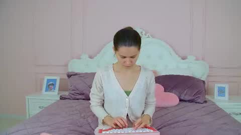 juliettatiffani online show from 06-22-26, 04:09