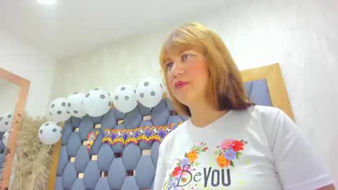Snapshot of juliette_pretty_ chatting on 06-30-26, 07:04 juliette_pretty_ online show from 06-30-26, 07:04