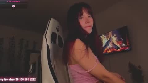 Snapshot of juliette_sunshine chatting on 07-01-26, 09:58 juliette_sunshine online show from 07-01-26, 09:58