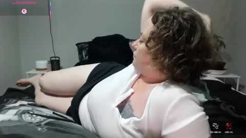 Juli Monroe online show from 05-06-26, 02:08