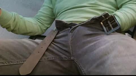 Gregor online show from 04-10-26, 01:05