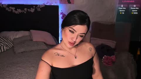 Snapshot of junee_ chatting on 02-26-25, 11:59 Maria online show from 02-26-25, 11:59