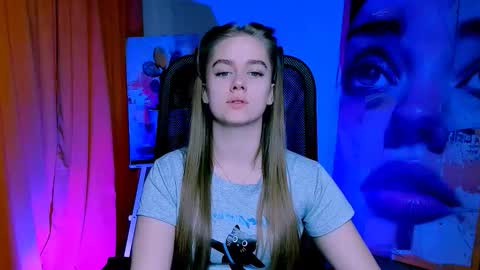 junewoods online show from 03-19-26, 07:23