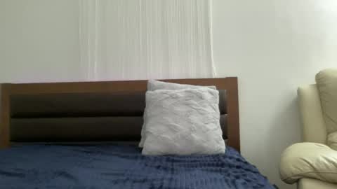 Snapshot of junovaughn chatting on 06-28-26, 02:17 junovaughn online show from 06-28-26, 02:17