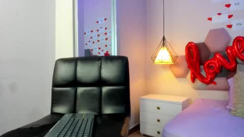 Jupiter Fox online show from 02-15-26, 02:47