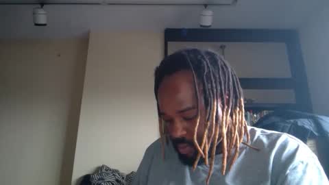 Real online show from 04-05-26, 06:16