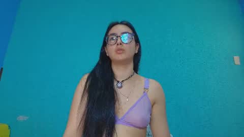  Isa y Luci  online show from 06-23-26, 06:28