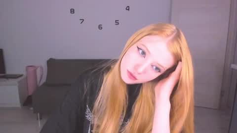 Snapshot of just_jessy_meow chatting on 05-14-26, 08:15 JESSY online show from 05-14-26, 08:15