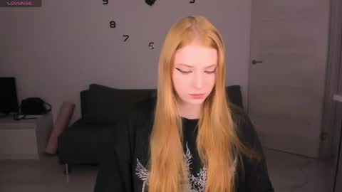 Snapshot of just_jessy_meow chatting on 05-20-26, 08:48 JESSY online show from 05-20-26, 08:48