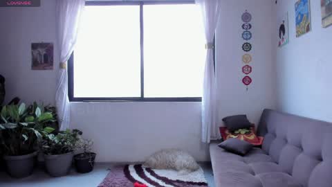 Snapshot of just_katiex chatting on 04-11-26, 01:48 Sofia online show from 04-11-26, 01:48