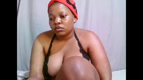 Snapshot of just_nana chatting on 01-14-26, 01:00 just_nana online show from 01-14-26, 01:00