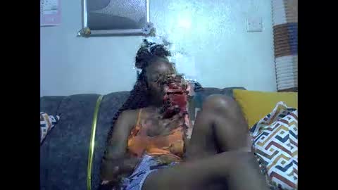 Snapshot of just_nuru chatting on 05-13-26, 07:00 just_nuru online show from 05-13-26, 07:00