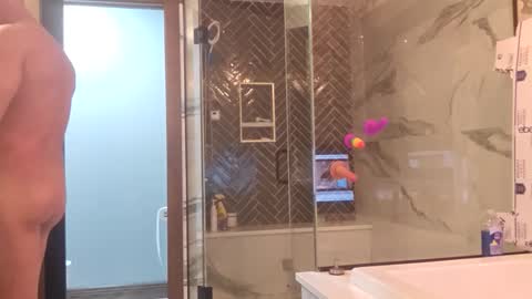 Tohiptwoquit online show from 03-19-26, 08:18