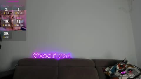 Chloe online show from 10-17-25, 06:05