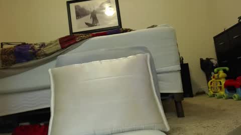 justin online show from 03-11-26, 02:17