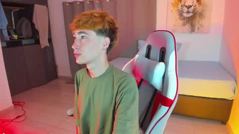Justin Blake online show from 05-12-26, 01:41