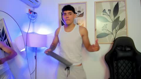 justin_payn14 online show from 04-25-26, 02:36