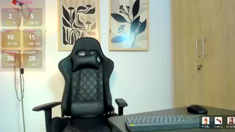 justin_payn14 online show from 07-04-26, 12:33