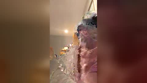 justincase8669 online show from 04-16-26, 05:41