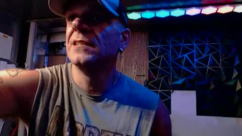 justinmoore1987 online show from 06-03-26, 06:27