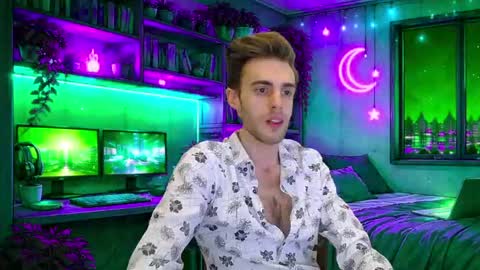 Hologram Guy online show from 05-27-26, 05:59
