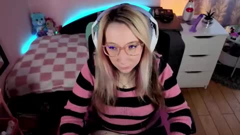 Snapshot of justkerryx chatting on 03-16-26, 08:29 Kerry online show from 03-16-26, 08:29