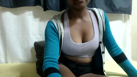 Justlhot online show from 06-15-26, 04:04