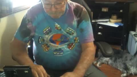 justmeohio online show from 04-03-26, 02:26