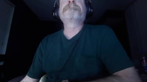 Snapshot of justmetool chatting on 06-20-26, 04:15 Tool online show from 06-20-26, 04:15