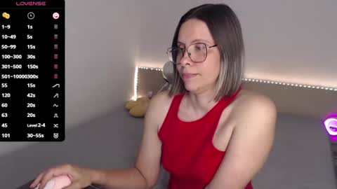 Snapshot of justmexy7 chatting on 06-20-26, 04:10 Julie online show from 06-20-26, 04:10