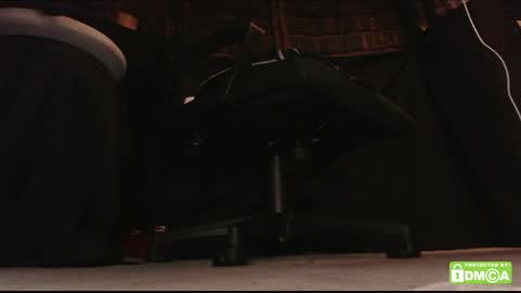 M. Dean online show from 04-17-26, 01:41