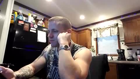 Snapshot of justus0624 chatting on 09-29-25, 11:31 justus0624 online show from 09-29-25, 11:31