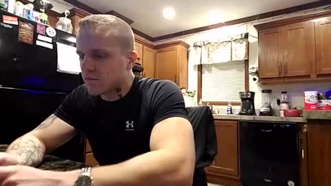 Snapshot of justus0624 chatting on 10-10-25, 02:10 justus0624 online show from 10-10-25, 02:10