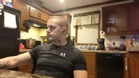 Snapshot of justus0624 chatting on 11-14-25, 03:27 justus0624 online show from 11-14-25, 03:27