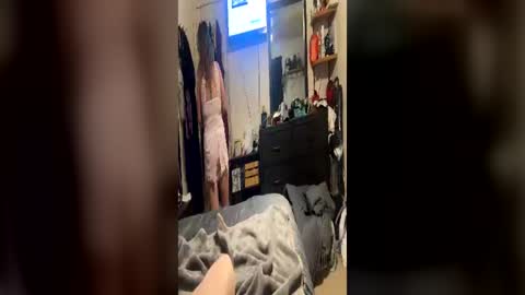 Justis4fun1369 online show from 06-17-26, 03:09