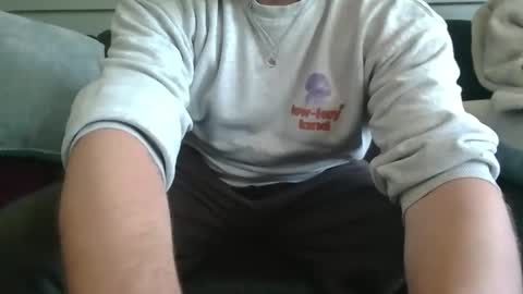 Snapshot of k00fler_08 chatting on 05-21-26, 10:06 koof online show from 05-21-26, 10:06