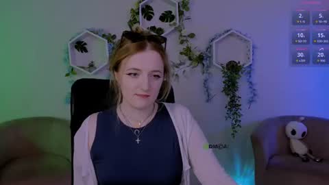 kaela_spell_ online show from 07-01-26, 04:03