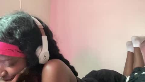 Kae the Brat online show from 05-16-26, 09:57