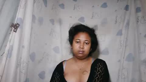 Snapshot of kaillah chatting on 06-24-26, 05:50 kaillah online show from 06-24-26, 05:50