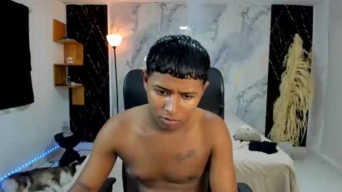 kaiser_alpha777 online show from 04-08-26, 11:48