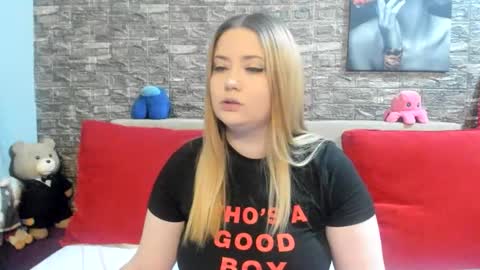 Snapshot of kalindahot chatting on 01-07-26, 07:05 kalindahot online show from 01-07-26, 07:05