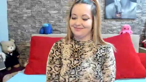 Snapshot of kalindahot chatting on 02-05-26, 07:07 kalindahot online show from 02-05-26, 07:07